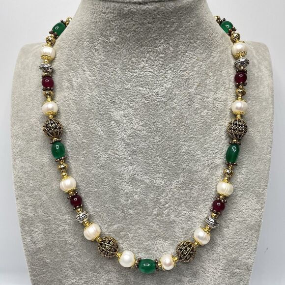 Stunning Green Red Gemstone Freshwater Pearl Beaded Necklace Gold Plated 23" - Picture 1 of 9